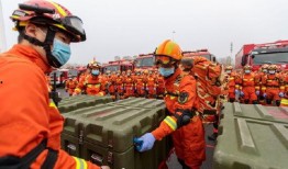 消防救援最新爆料消息,揭秘火场英雄的生死瞬间