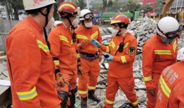 消防救援最新爆料消息,揭秘火场英雄的生死瞬间